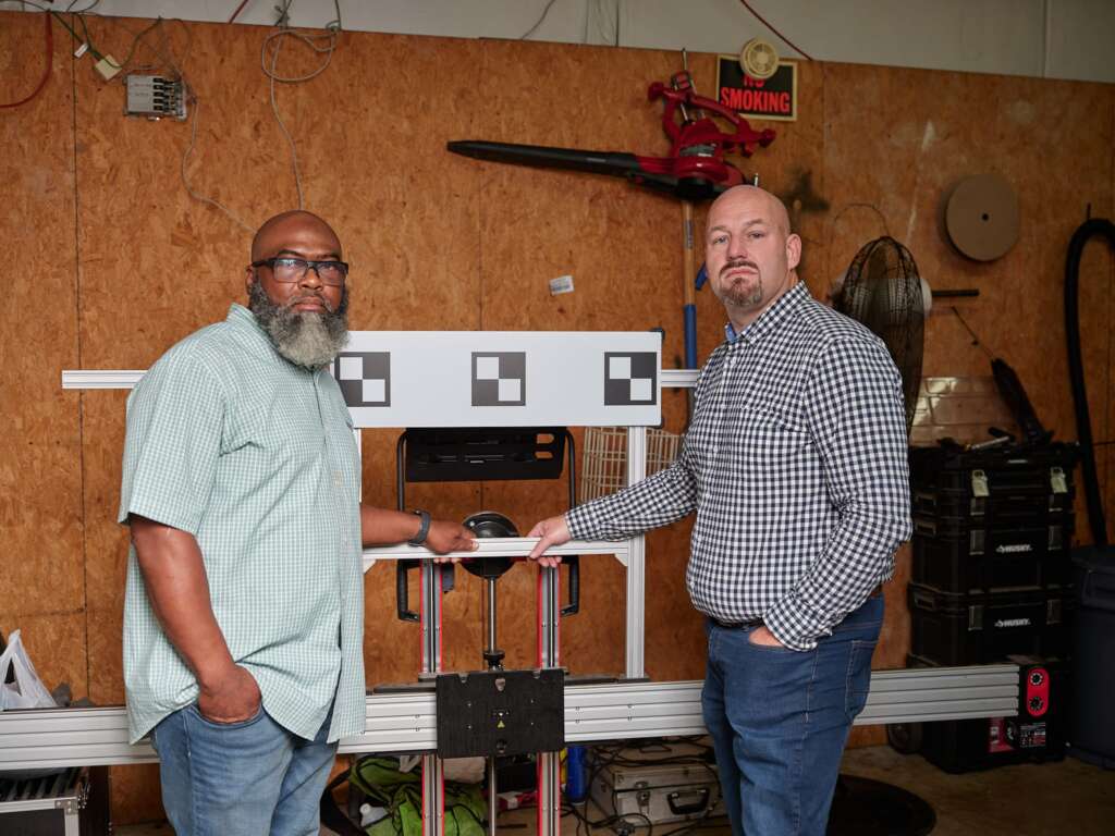 AutoGlass Genie founders Daniel Seay and Dre Day are providing auto glass installation in Little Rock, Arkansas.