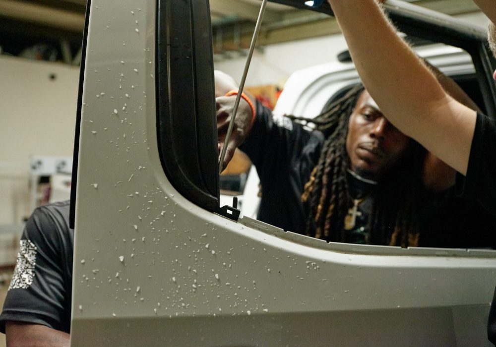 Auto_Glass_Geneie_20250608_008